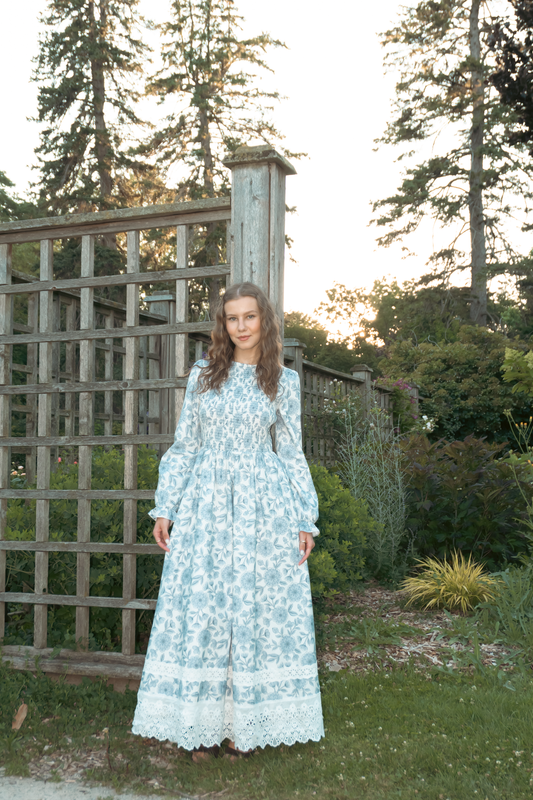 Yuna Cotton Maxi Dress - Blue Floral
