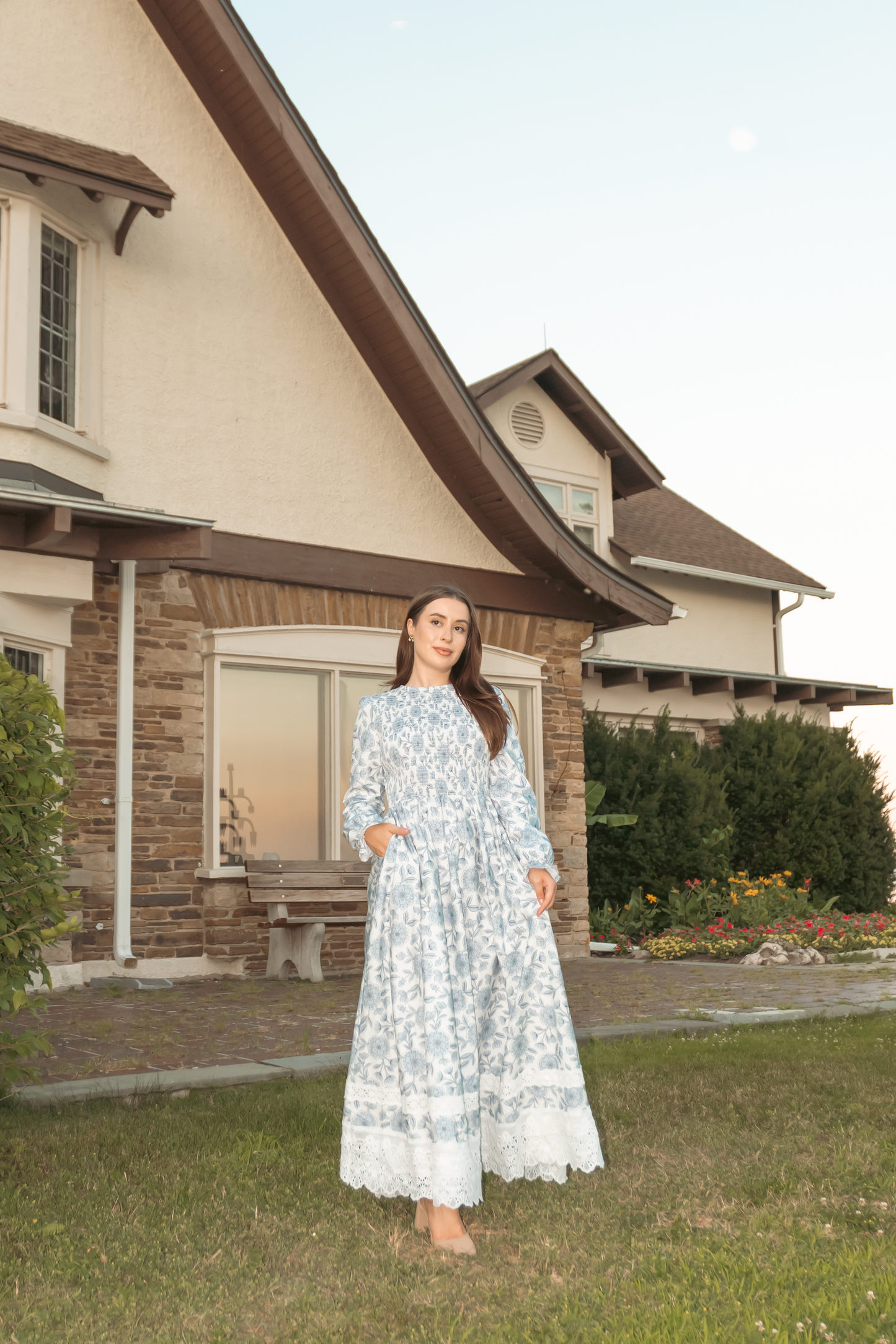 Yuna Cotton Maxi Dress - Blue Floral