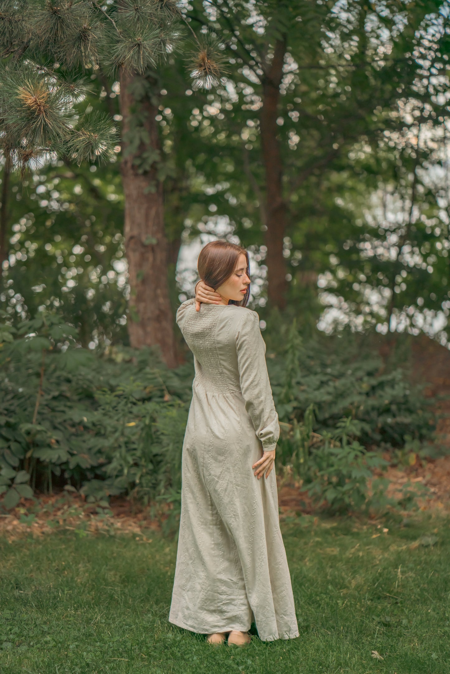 Amal Embroidered Cotton Maxi Dress - Sage